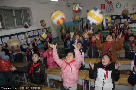 小学生雾霾调查报告 小学雾霾天开运动会 称对学生影响不大