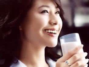 女人喝豆浆的好处 女人喝豆浆的好处 女人喝豆浆的好处 五大好处