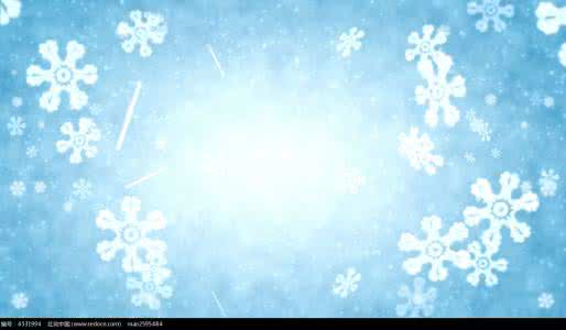 冬日的雪花轻轻的飘 冬日的雪花轻轻的飘 雪花美甲，冬日里的一份小清新！