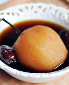 红糖大枣炖雪梨 【红糖大枣炖雪梨】