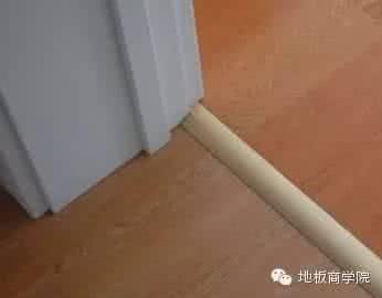 幸福家地板 我家地板起鼓了,幸好看到了这一篇!!