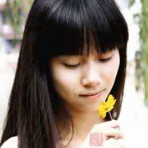 这女人为了钱竟然还能做这事