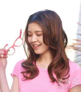 男生长发打理 中长发怎么打理好看 打造摩登OL范儿