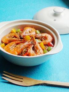 沙茶牛肉粉丝煲 滋味十足的沙茶鲜虾粉丝煲