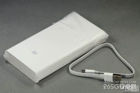 小米移动电源拆解 149元小米2万毫安移动电源拆解