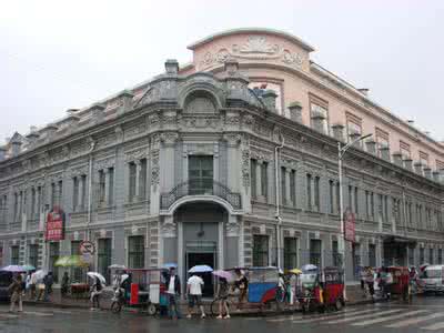 东方小巴黎：20年代的哈尔滨 豪