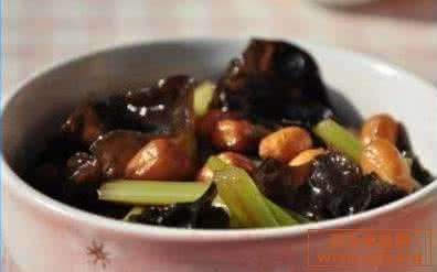 老醋木耳花生 每日一素：老醋木耳花生