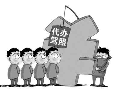 老爷车古董车转让市场 这里上网靠黄牛，这里古董老爷车满街跑，这里有地球上正在消失的景色之一......