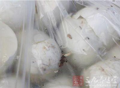 咸鸭蛋发臭 50多筐的咸鸭蛋生蛆发臭 到底该归谁管