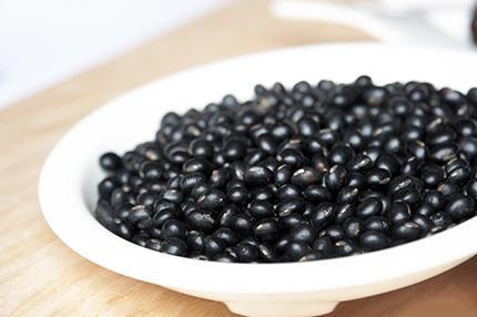 黑豆的营养价值 黑豆的营养价值 盘点黑豆的营养价值