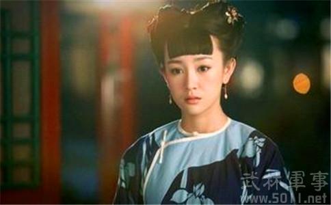 周星驰鹿鼎记双儿 周星驰鹿鼎记双儿是双胞胎吗 周星驰鹿鼎记双儿