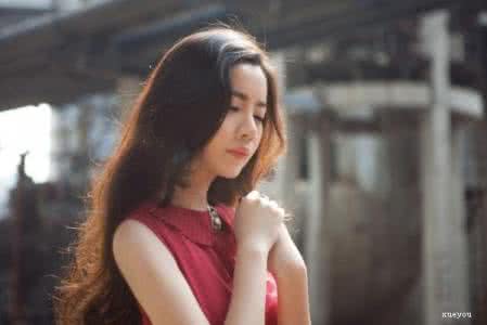 逆光 轮廓光 唯美人像:逆光拍摄中的轮廓光运用