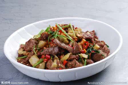 炒牛肉怎么做嫩 炒牛肉 牛肉怎么炒才嫩？炒牛肉百试不爽的嫩肉配方