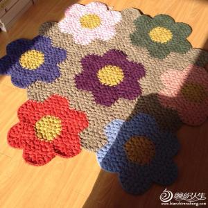 花朵地毯 【美织织作品】冬日暖暖的花朵地毯 超厚毛线钩针地垫