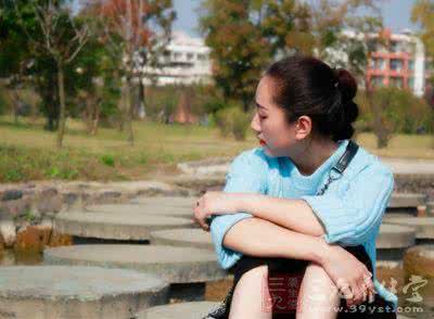 拍案妻子竟是男儿身 日本端庄妻子背后竟是这般