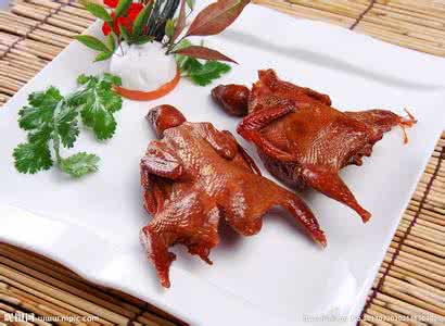 脆皮烤乳鸽的做法大全 烤乳鸽的做法大全