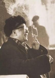 老舍作品推荐 【推荐】老舍：一个女子的脸红胜过一大片话