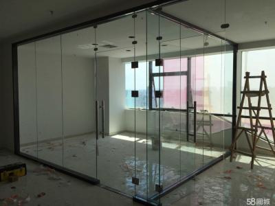 玻璃隔断安装施工方案 玻璃隔断安装施工方案 玻璃隔断门安装方案