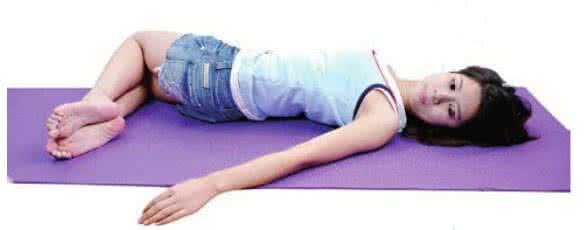 懒人享瘦贴片害人啊 床上瘦身操,懒人轻松享瘦(图)