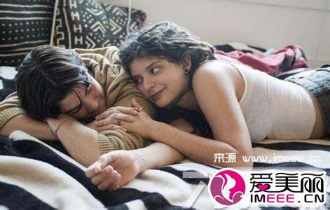 女朋友来月经肚子疼 如何疼女朋友?━━男人都该看