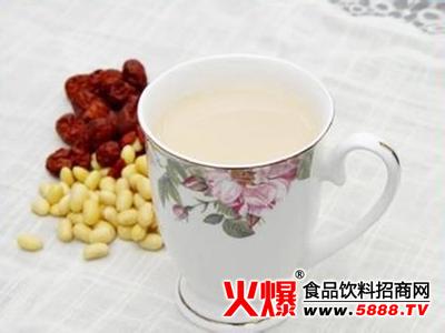 红枣枸杞豆浆 红枣枸杞豆浆 不一样的美味营养豆浆新概念