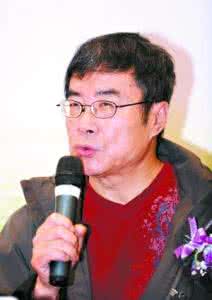 诗人哲学家 周国平 周国平简介 哲学家、学者、散文家周国平介绍