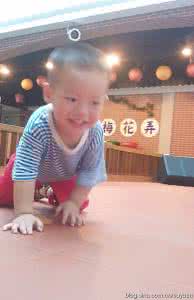 村娃戏水 大热天带娃玩什么,当然是超high戏水游戏!