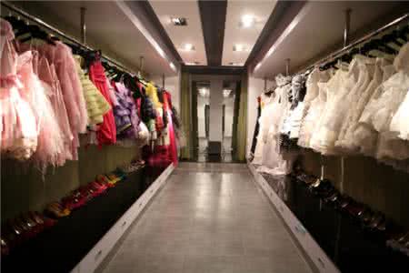 选婚纱摄影店如何讲价 如何挑选婚纱摄影店