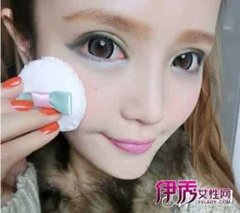 芭比无辜大眼妆的画法 化妆技巧:芭比眼妆教程