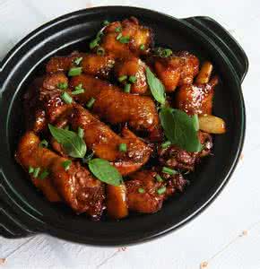 火锅店秘制嫩牛肉做法 独家秘制醇香嫩滑的【啤酒鸡】