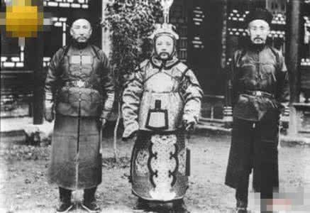 溥仪帝师 揭秘:复辟前张勋去见溥仪 为帝师陈宝琛牵线