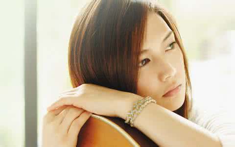 gloria YUI吉冈唯:YUI吉冈唯-个人简介,YUI吉冈唯-出道记录 yui gloria