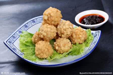 素炸豆腐丸子的做法 炸豆腐丸子