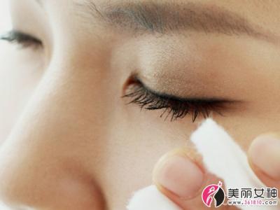 怎样让睫毛变长小妙招 如何让眼睫毛变长变密