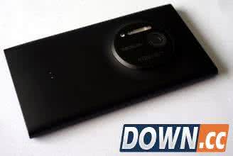 lumia925死机怎么办 lumia1020死机怎么办？