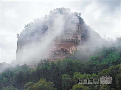 麦积山 东方微笑 秦岭麦积山:麦积烟雨的微笑
