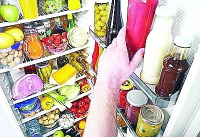 胃癌年轻化 警惕重病年轻化 警惕胃癌年轻化 莫让冰箱成为健康杀手