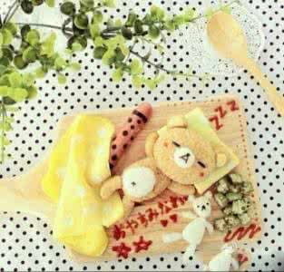 小熊饭团 小熊睡觉饭团的做法