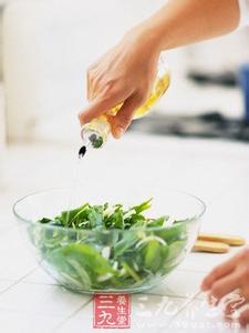 吃素会营养不良吗 小火炒菜流失营养 吃素最易犯的九种错误