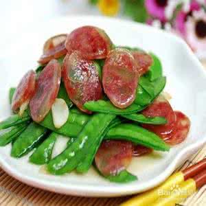 胡萝卜炒腊肠 腊肠丝瓜胡萝卜的做法