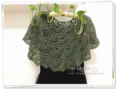 女土钩针吊带背心图解 钩针小披----夏日吊带好搭档