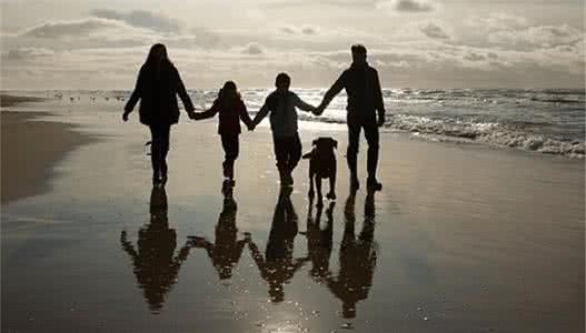 我的狐朋狗友 知识才是关键 研究：忘记狐朋狗友吧 家庭才是长寿的关键