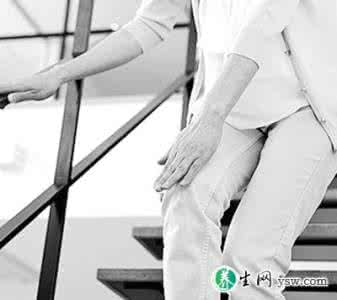 老寒腿的治疗方法 冬季老寒腿 冬季“老寒腿”防治的药浴方！