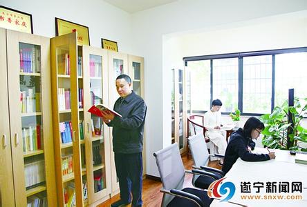 经济学名著 《世界一流经济学名著精读》 （2卷）