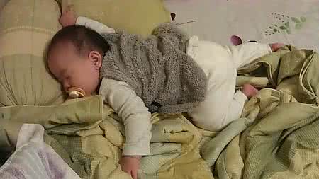 抓不住的沙 情情爱爱 0228 抓不住的沙,放下一把;抓不住的人,放下也罢!