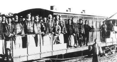 李鸿章修铁路 清末史上李鸿章修铁路 通车后自己率先亲身体验