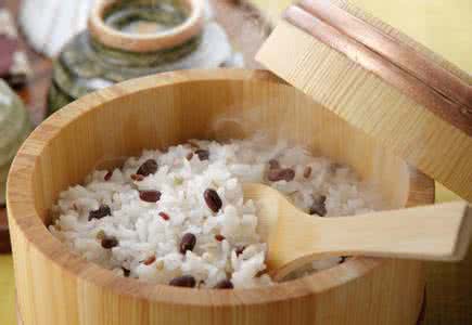 排毒养颜食品有哪些 哪些米滋补养颜排毒