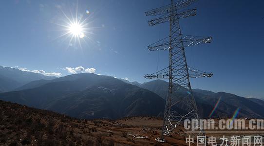 有超大全景天窗的suv 世界之最 全景发现 超大高清可控图册