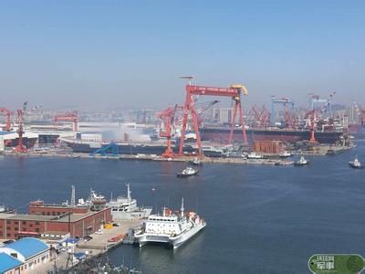 辽宁舰航母 世界十大最强航母：中国航母辽宁舰排名震惊国人