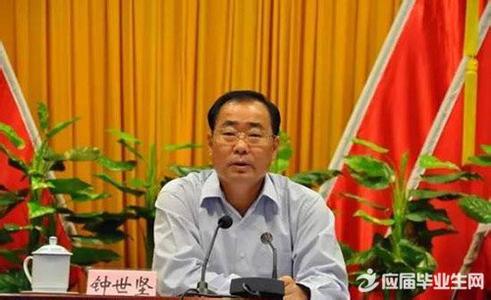 发声亮剑表态发言稿 发声亮剑表态发言稿 霸气表态发言